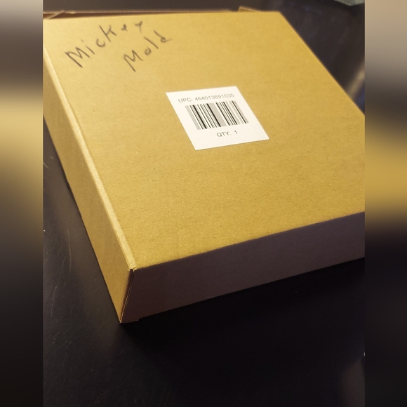 * Mickey Mouse with Christmas hat jello mold, NWT - Picture 3 of 5